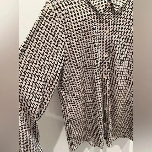 Adrianna Papell Button Down Shirt Sz Large - Picture 4 of 9